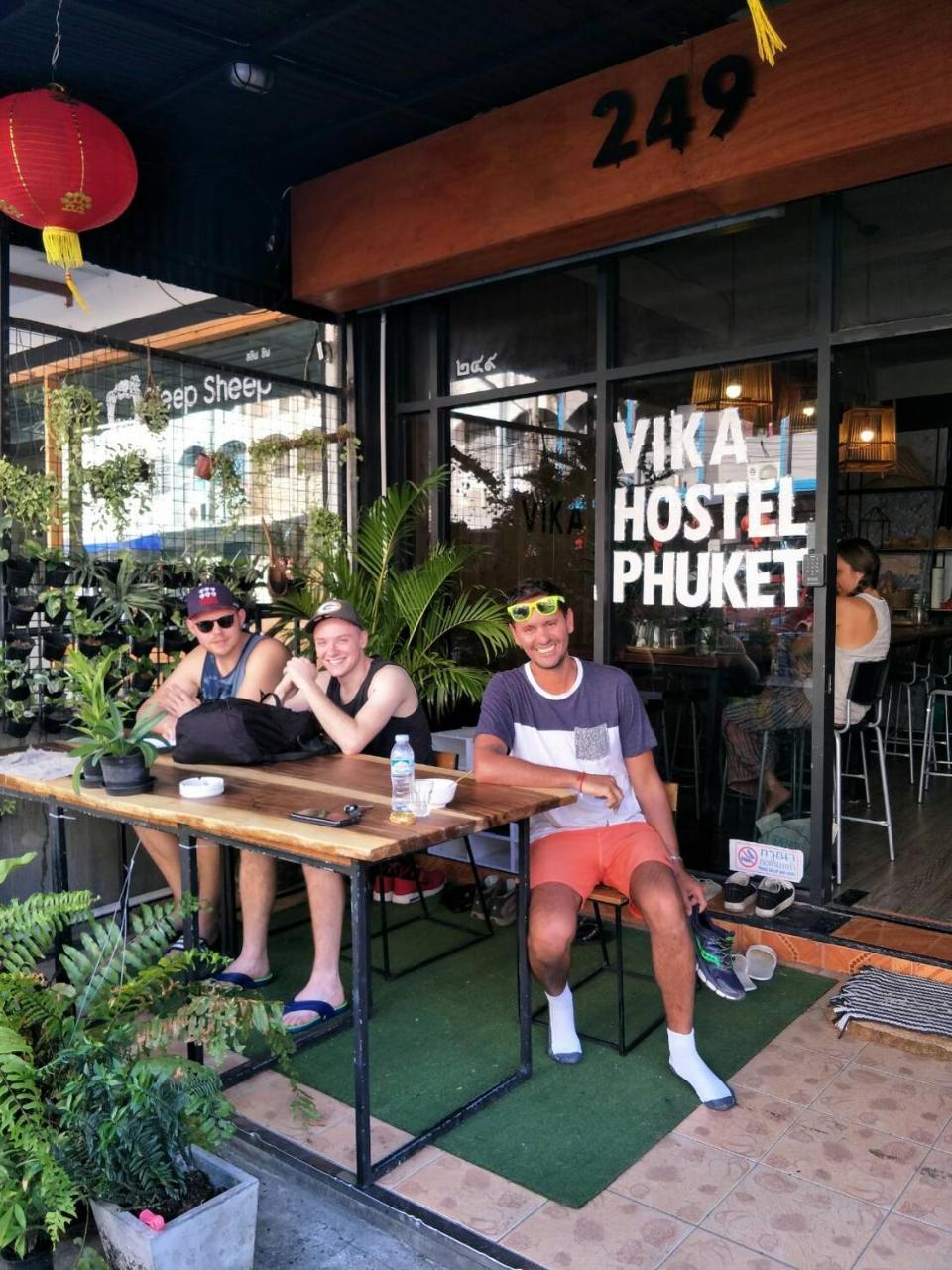 Vika Hostel Phuket Eksteriør billede